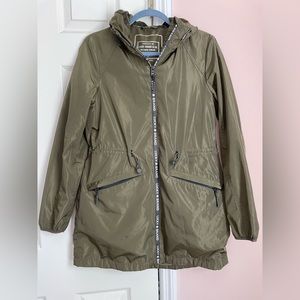Lucky Brand Women's Olive Green Rain Coat Small